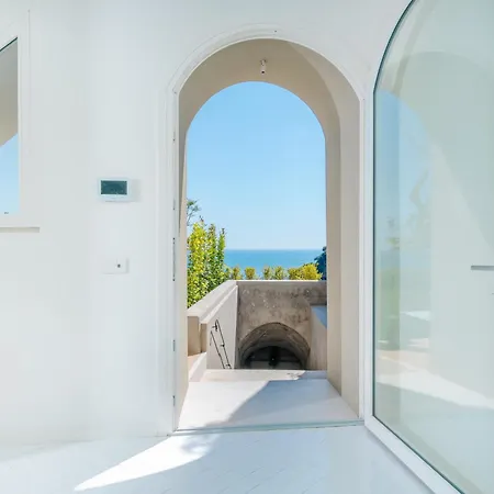 Romito - Sea View, Location 빌라