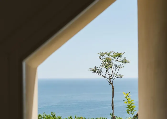 Romito - Sea View, Location *