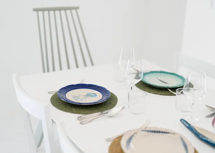 Villa Romito - Sea View, Location