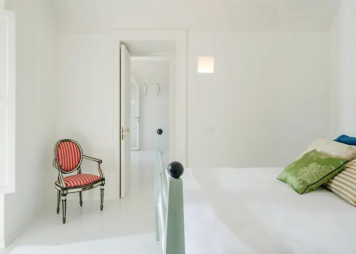 Romito - Sea View, Location