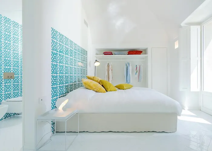 Romito - Sea View, Location *